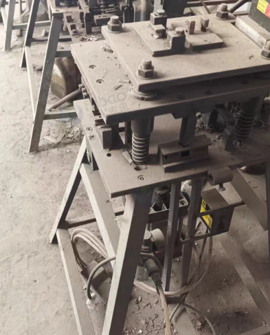 大同市地区处理玻璃柜门模具、洗玻璃机