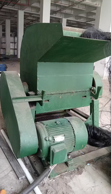 仙桃地区处理100型粉碎机整套