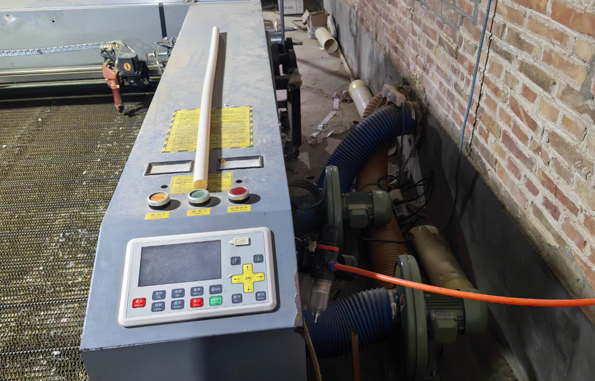 保定市地区工厂处理1814激光切割机