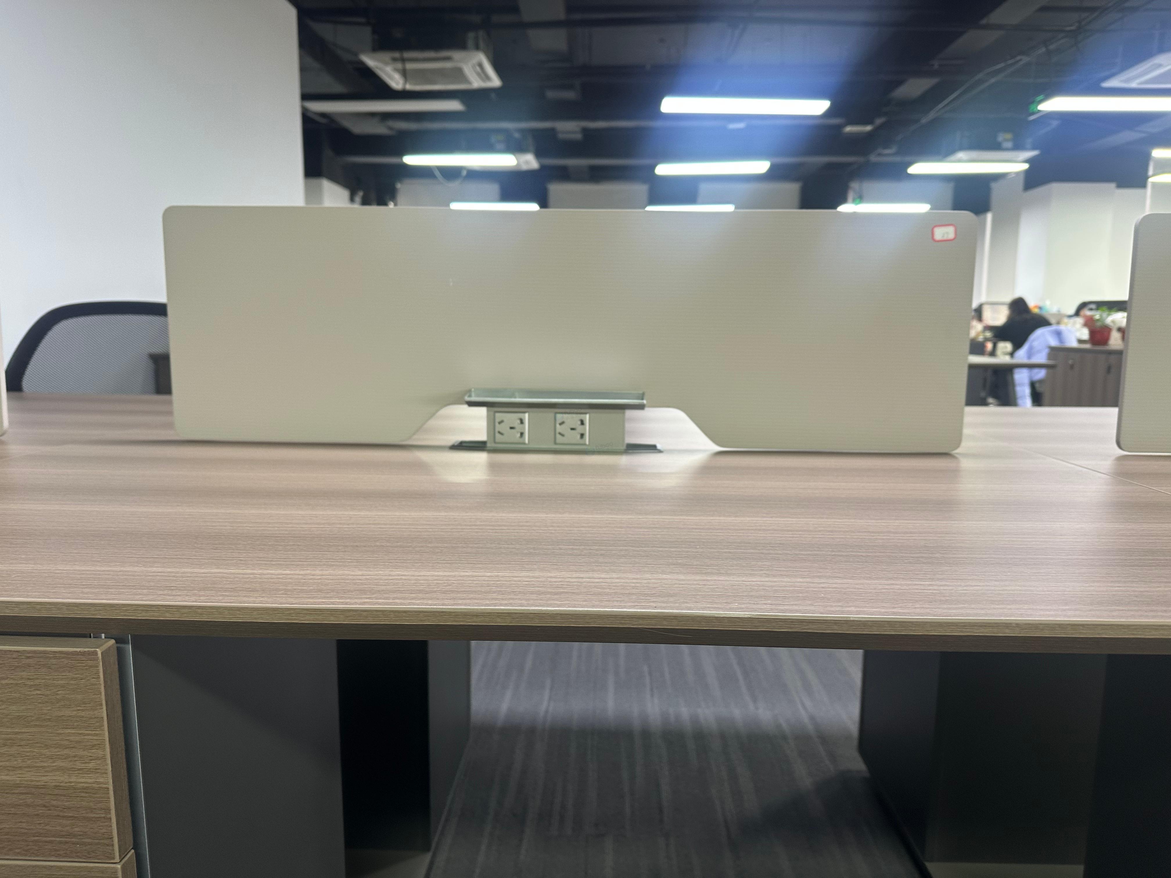 合肥市地区公司处理31组办公桌