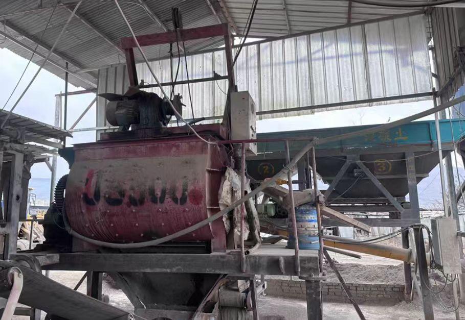 天水市地区处理液压砖机、搅拌机、配料机、叉车等砖厂设备