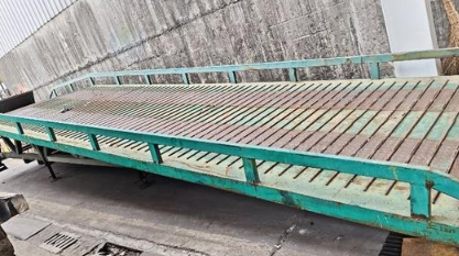 广州市地区处理集装箱卸车平台