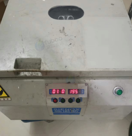 佛山市地区处理工业胶水离心脱泡机、电焊机、滚轮测距仪