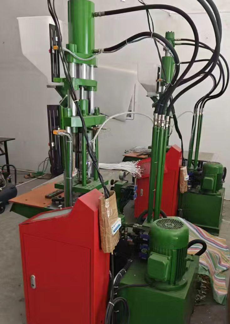 南阳地区处理注塑机、焊锡机、剥线机、手动液压车等数据线制造机械