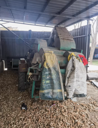 潍坊市地区处理全自动上料玉米脱粒机