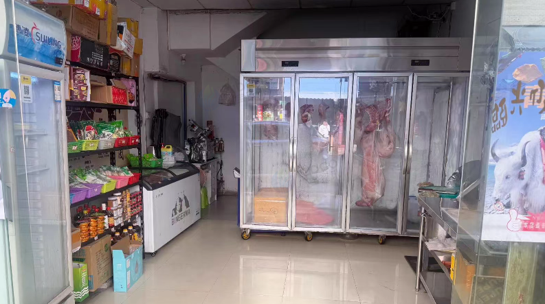 广州市地区店铺处理冰箱、冷冻柜、冷藏柜、架子2个、切肉机