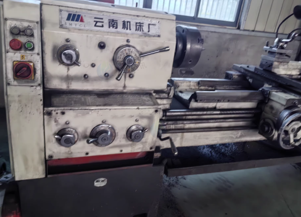 泰州市地区工厂处理云南机床厂CY6250/1500车床