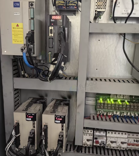 盐城市地区工厂处理沈阳机床i5智能车床1台、沈阳机床SMTCLT3.3数控车床1台