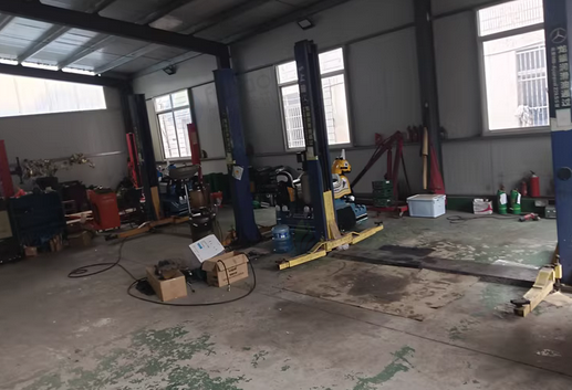 常州地区处理两柱升降机、四柱升降机