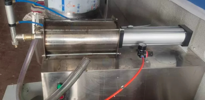 忻州市地区处理400斤搅拌罐以及所用配件一套