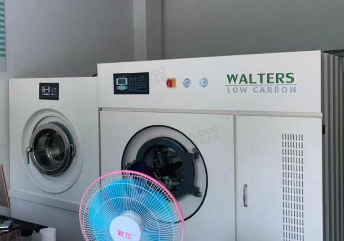 漯河市地区处理水洗、干洗机、熨烫台、打包机、输送线等全套干洗设备