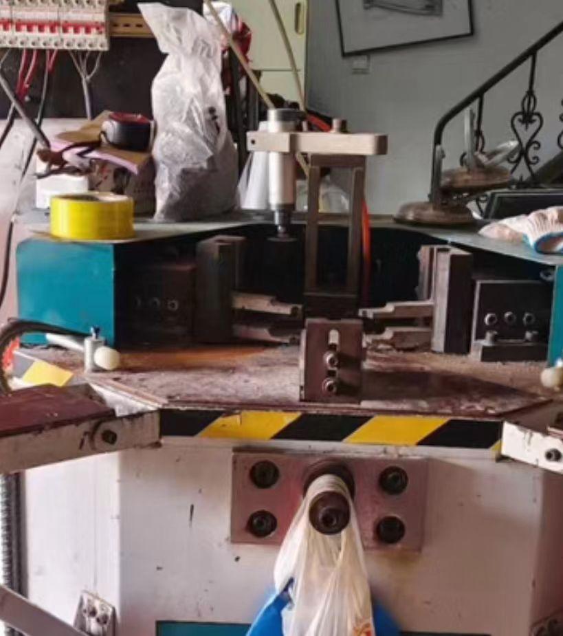 洛阳市地区处理挖锁机、铣床机、组角机、双角数显精密切割锯