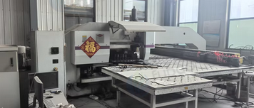 沧州市地区处理金方圆HRT-300高速液压冲床，带油冷机