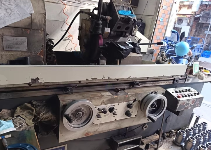 佛山市地区处理上海机床厂M1432B万能外圆磨床