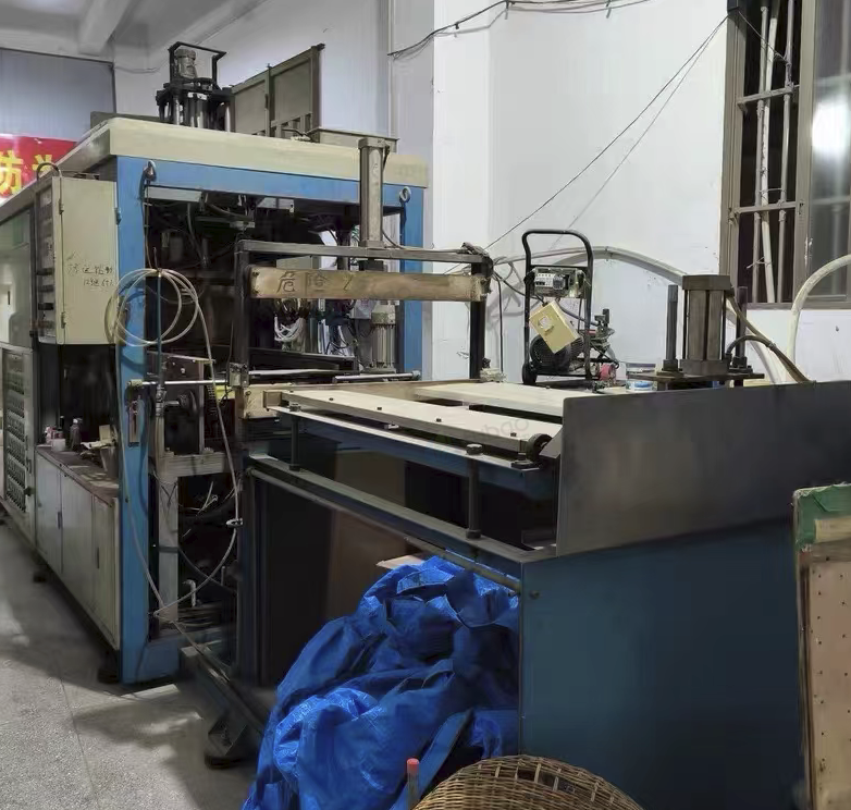 汕头市地区处理伟达牌吸塑机