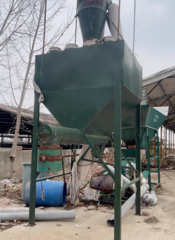 济宁市地区处理碎料机 拌料机 传送带