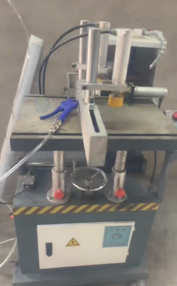 延边地区工厂处理锁合机器和端面洗