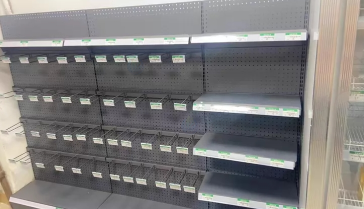 东莞市地区处理便利店整套设备、饮料冷藏柜、货架、收银台、烟酒柜等