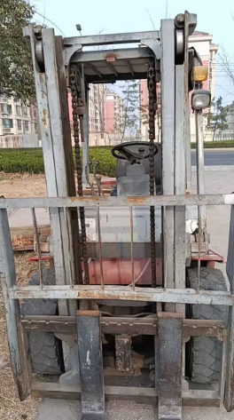 潍坊市地区处理合力QH SERIES 30叉车