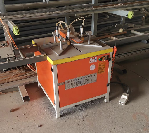 随州市地区处理900双头数控铣床、45度双头锯、多功能台锯