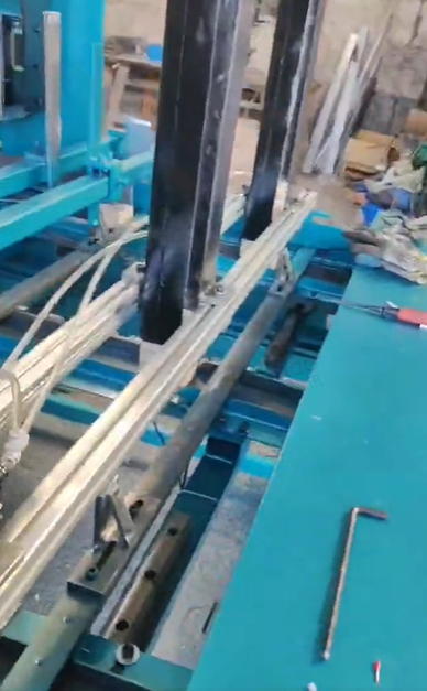 丽水地区处理木托盘连墩机