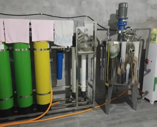 泸州地区处理水处理设备一套、反渗透、搅拌、灌装机全套