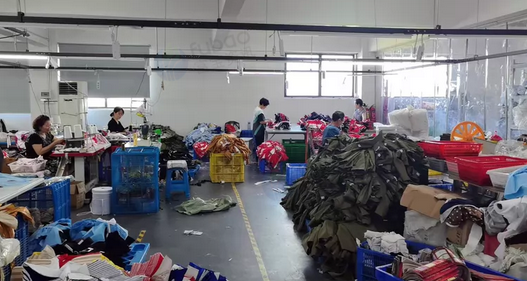 上饶市地区个人处理1500平服装厂