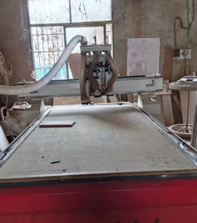 咸宁市地区处理三工序雕刻机、覆膜机、推台锯