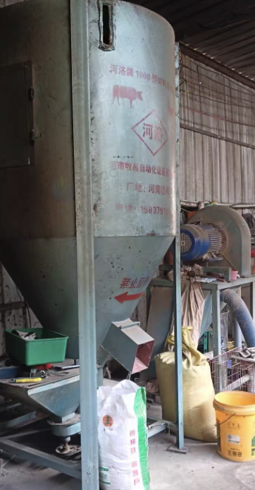 洛阳市地区处理搅拌机、笼子、料桶、颗粒机等设备