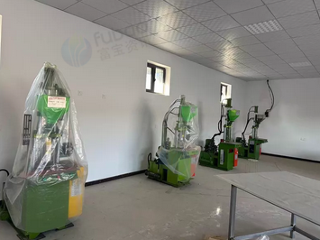 邢台市地区处理立式注塑机四台