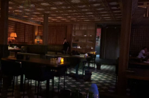 莆田市地区店铺处理桌椅、厨具、灯饰、装饰品