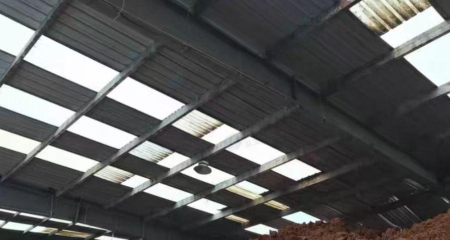 铜陵市地区石料厂处理破碎机带筛分机、2000平米钢结构厂房