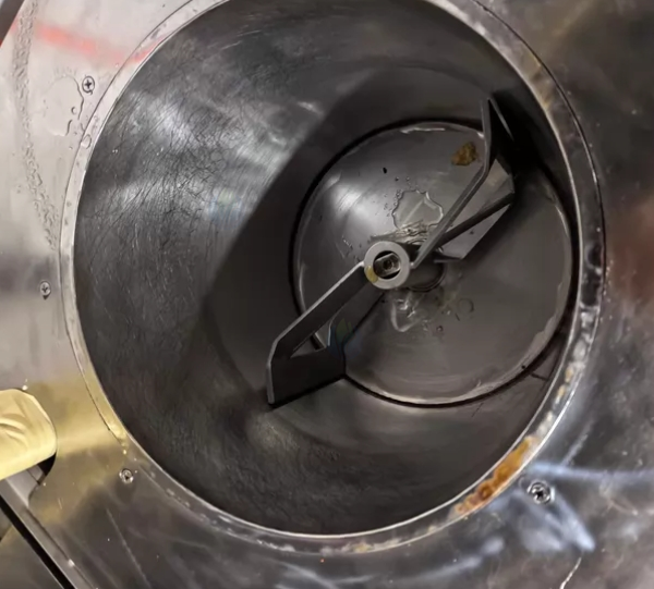 铜仁市地区处理36桶制冷打浆机+32型不锈绞肉机一套