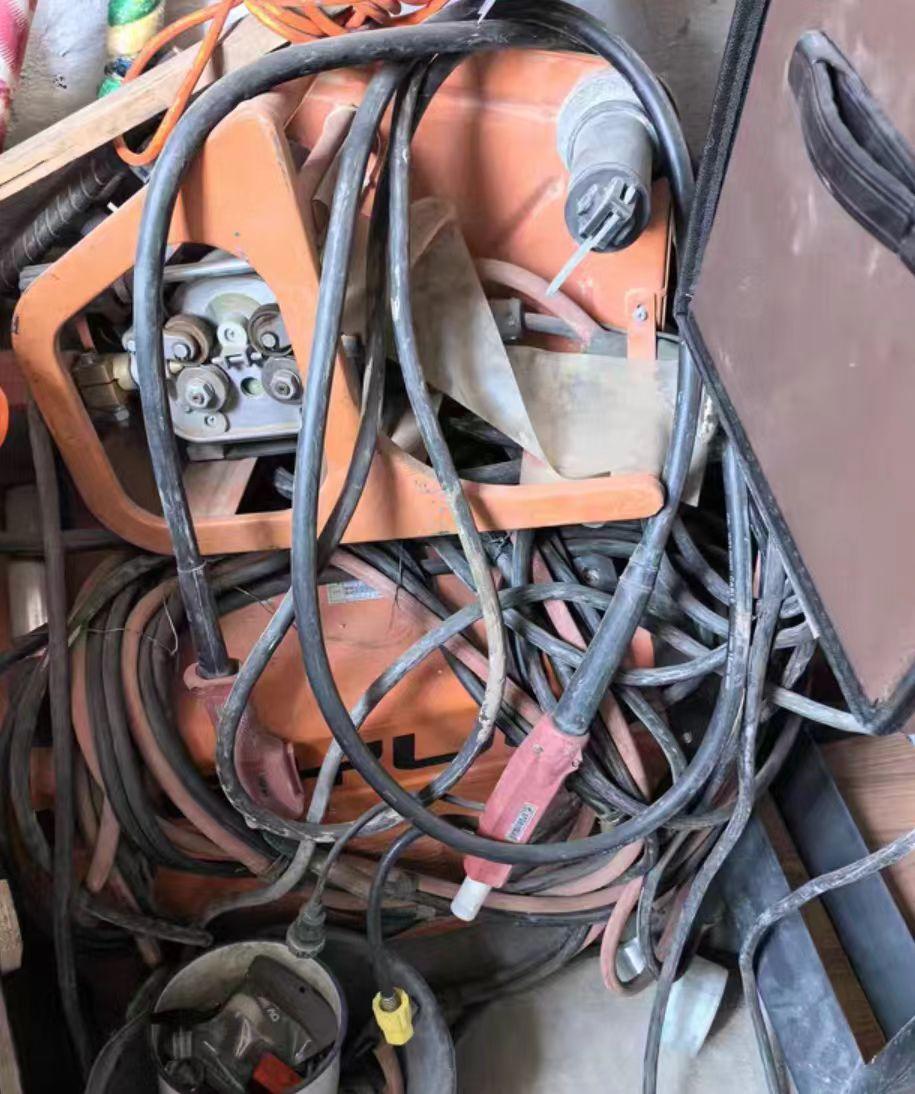 兰州市地区工地结束处理气保焊、三相电焊机、切割机、电缆线等