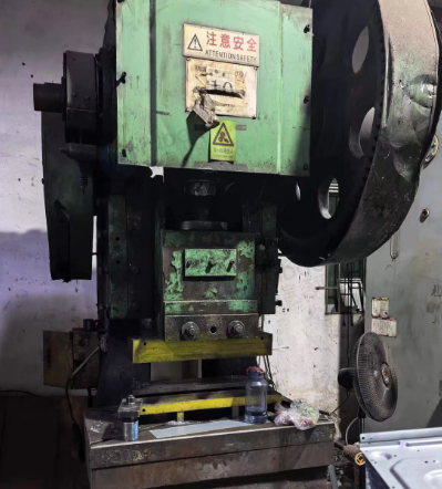 中山市地区处理荣兴80吨冲床