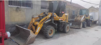 潍坊市地区处理2台装载机