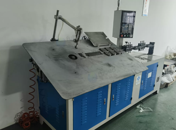 苏州市地区工厂处理内圆磨床1台、弯管机1台