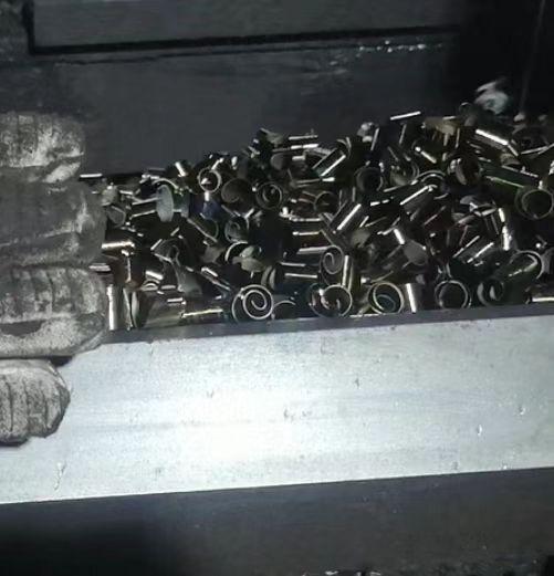 马鞍山市地区工厂处理鑫盛CW61140卧式车床