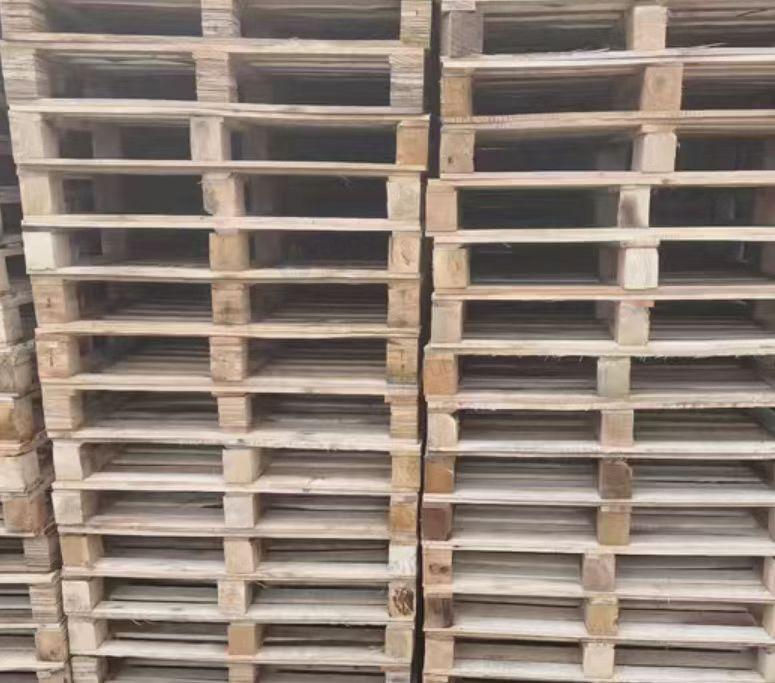 郑州市地区处理一批木托盘、塑料周转筐