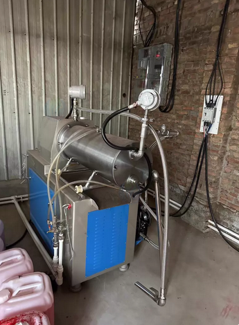 廊坊市地区处理佩特30升全防爆研磨机3台