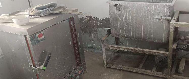 新乡市地区处理和面机、蒸箱等全套凉皮机设备