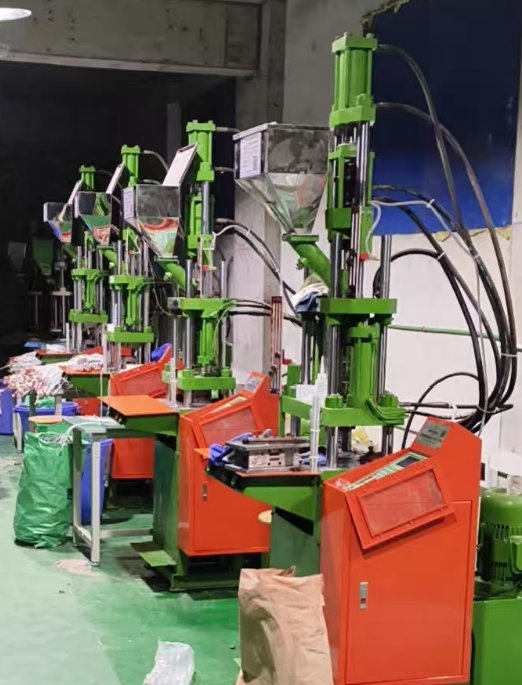 衡阳市地区工厂处理华创自动悍锡机三台、注塑机10台