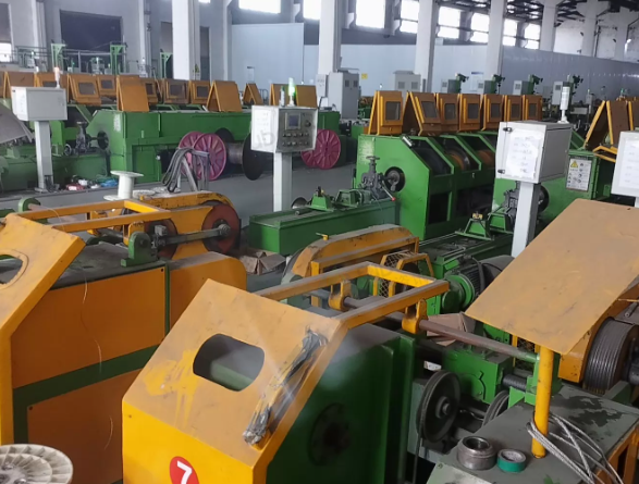 泰州市地区工厂处理200型6盘捻股机+合绳机