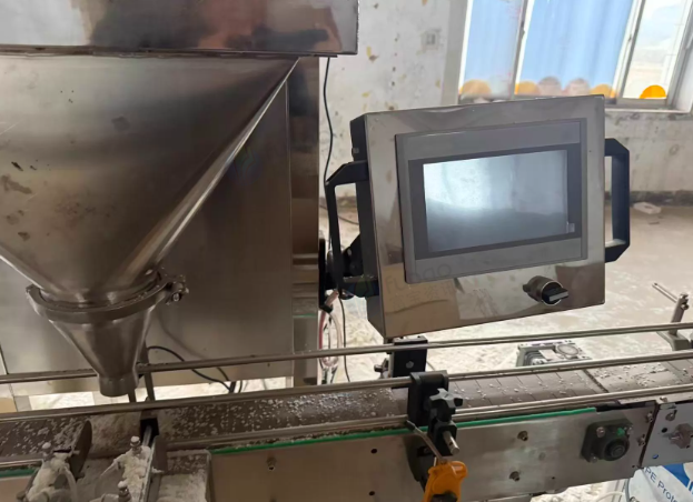 潍坊市地区工厂处理颗粒罐装，旋盖机等全套设备