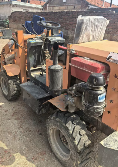 青岛市地区处理四驱小铲车