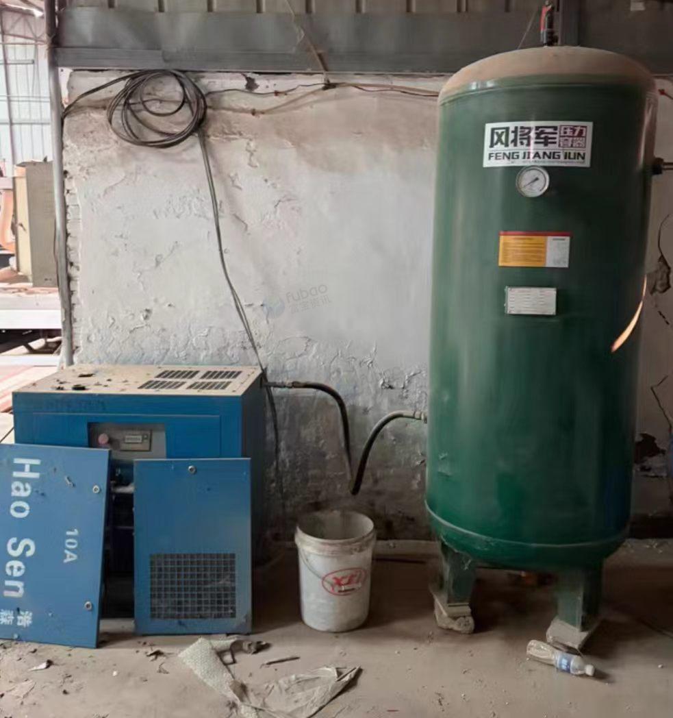 郑州市地区工厂处理封边机、下料机、铰链钻等木工家具设备