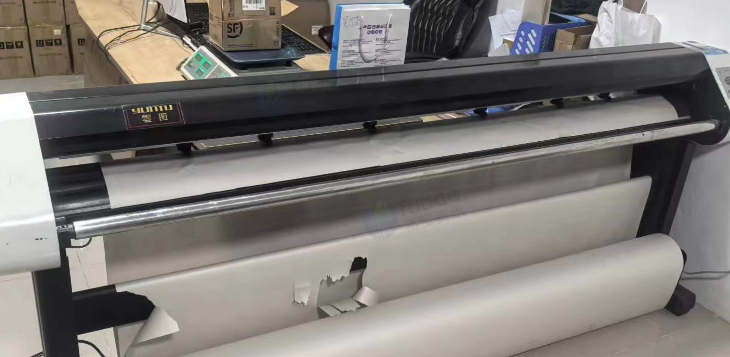 广州地区用得少处理绘图仪、挂烫机、裁床