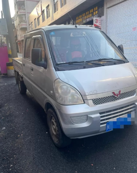 龙岩市地区处理五菱工具车排量1.5