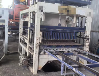 菏泽市地区砖厂处理生产设备 铲车 叉车 模板等