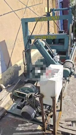 济南市地区处理两米圆木车床机器、开槽机